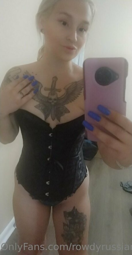 rowdyrussian étoile exclusive img