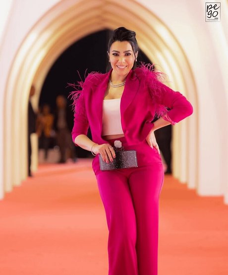 Mirhan Hussein sexe star archive