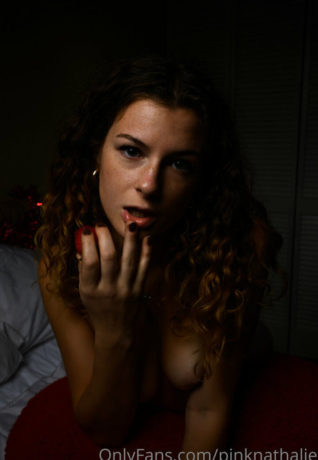 Natalie Watkins modèle hd des photos