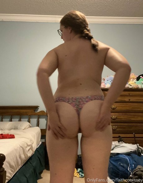 orgie amateur onlyfans top jolie image