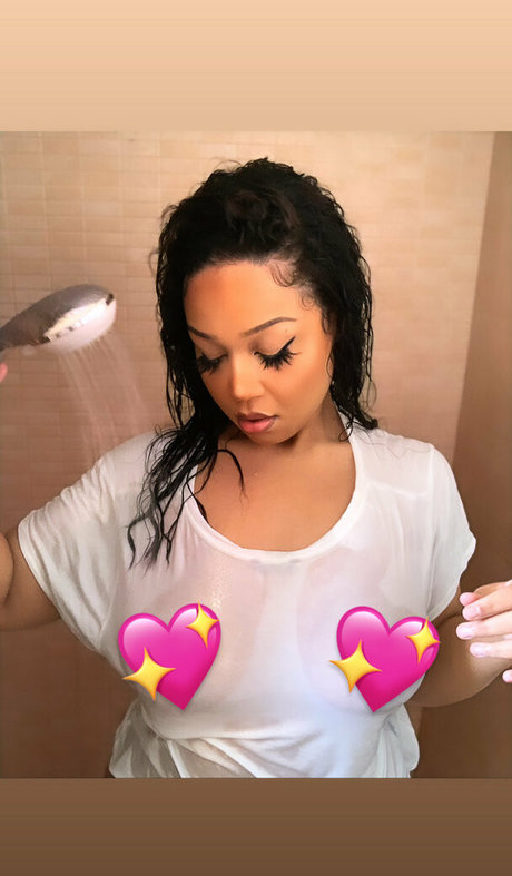 Marie Assie modèle nu image