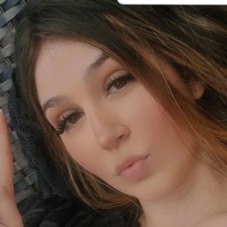 Carolzinha modèle parfait photo