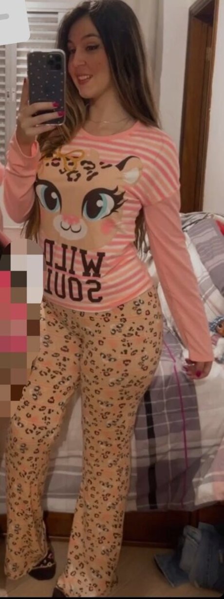 Carolzinha actrice pornographique photos