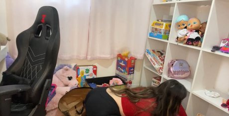 Carolzinha star du porno en haute qualité photo