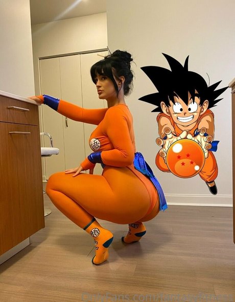 Turkish Chi Chi jolie étoile des photos