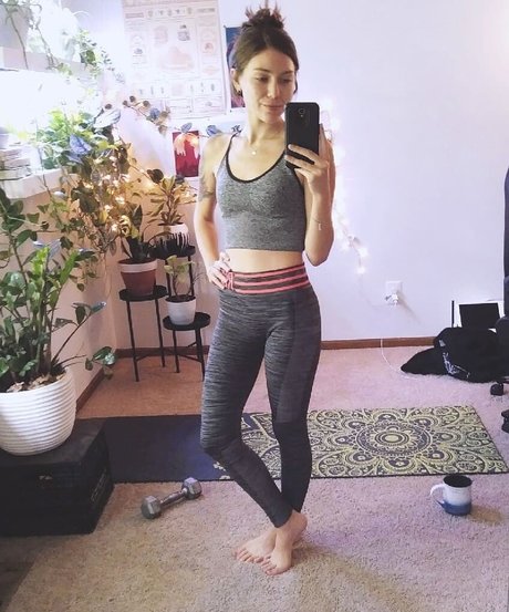 influenceur des médias sociaux onlyfans porno nu galeries