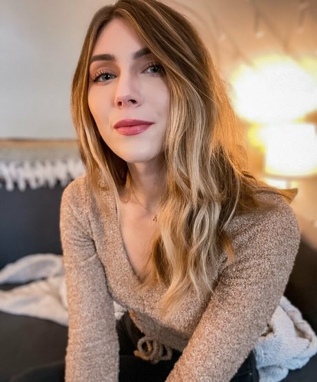 marzz modèle chaud img