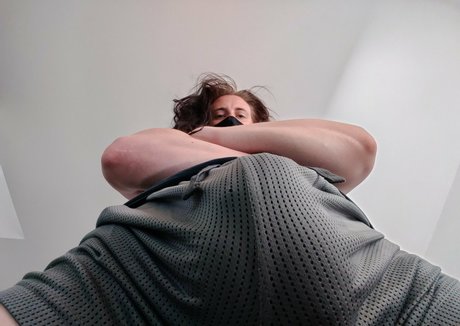 oversizeaurmael actrice adulte galerie