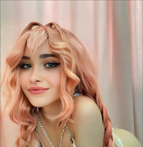 lunettes milf onlyfans meilleur adulte des photos