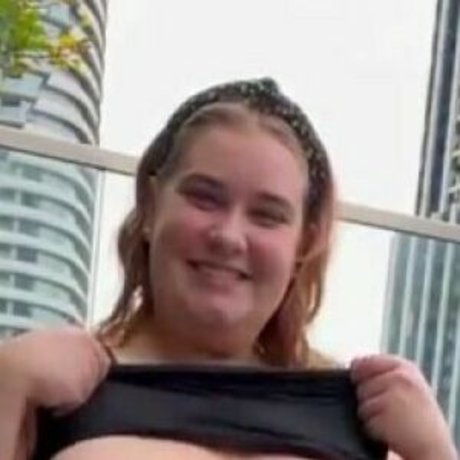 Chunkynymph actrice érotique images