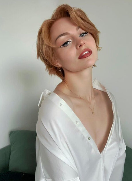 KallMeKris actrice parfaite photo