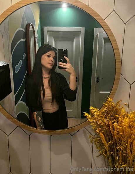 stonemlina étoile adulte galerie