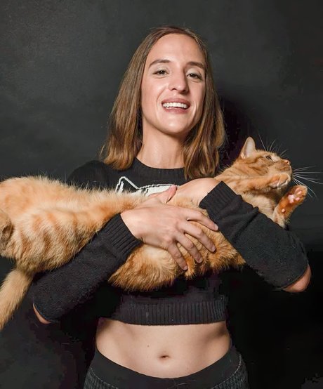 Ashley Victoria Robinson art modèle photos