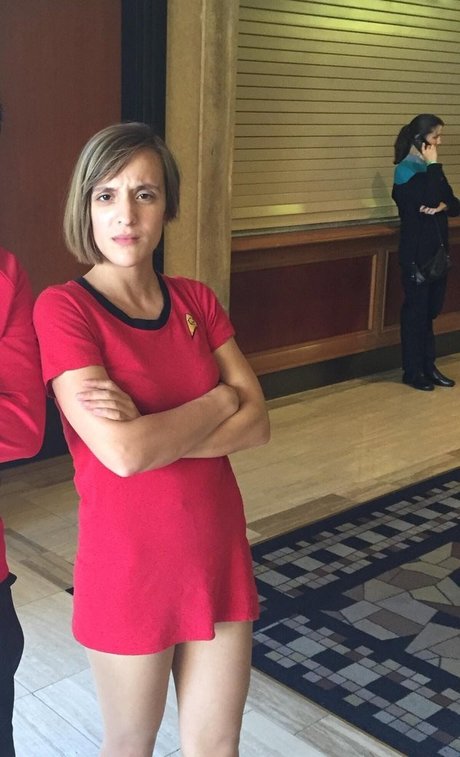 Ashley Victoria Robinson étoile chaude photo