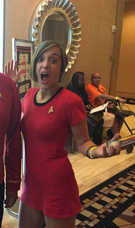 Ashley Victoria Robinson star du porno adulte photo