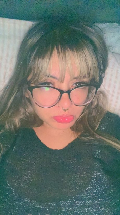 fans de grosses femmes aux gros seins uniquement parfait sympa image