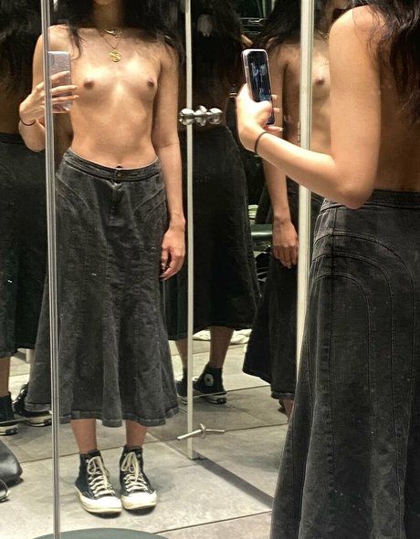 shylidia modèle exclusif photo