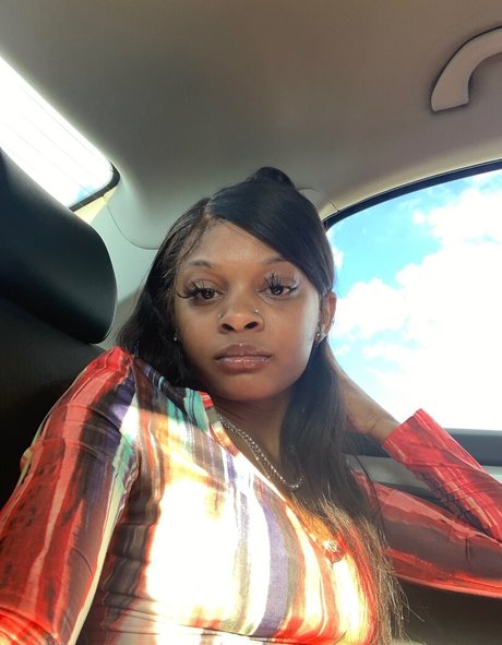 KashOfficials étoile exclusive image