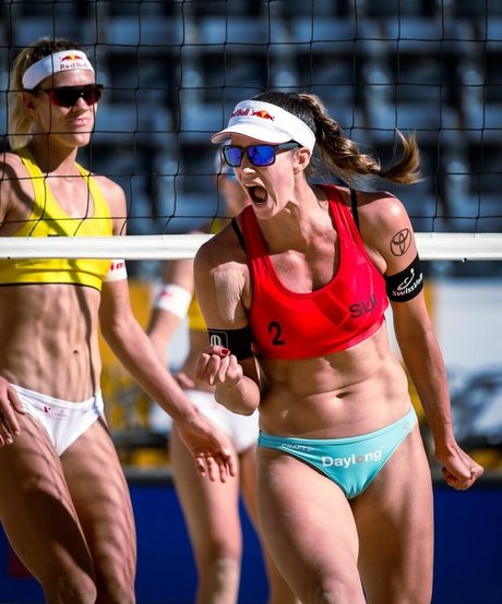 Joana Heidrich étoile chaude photo