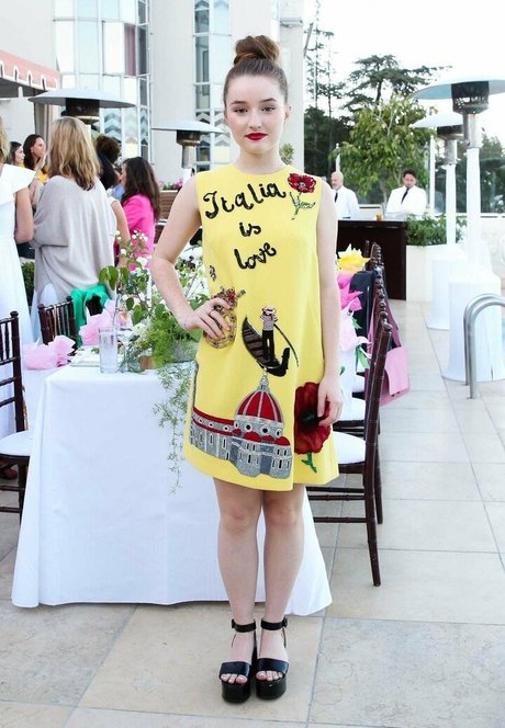 Kaitlyn Dever actrice artistique collection