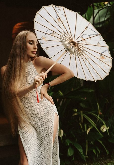 emilia tt meilleure star du porno img