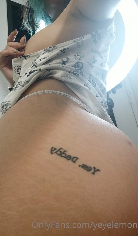 yeyelemon star du porno en haute qualité galeries