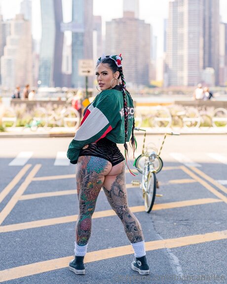 biancabailee modèle magnifique archive