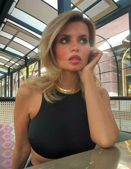 sasha leee meilleure actrice img