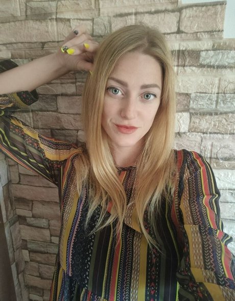 lelbloom belle actrice img