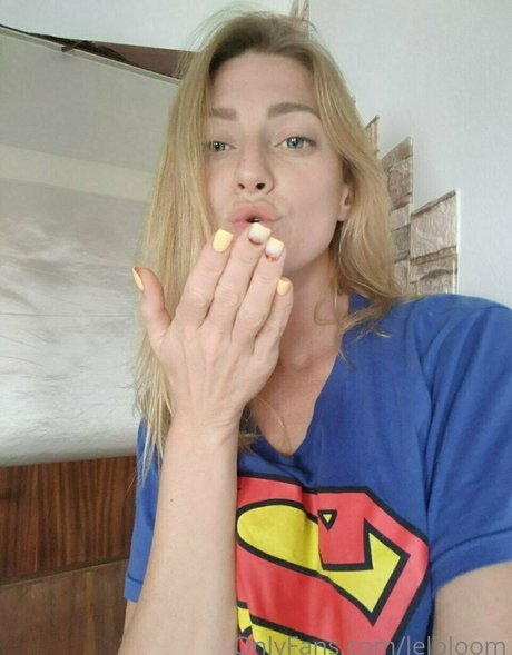 lelbloom top star archive