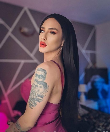 paulamnr23 jolie star du porno galeries