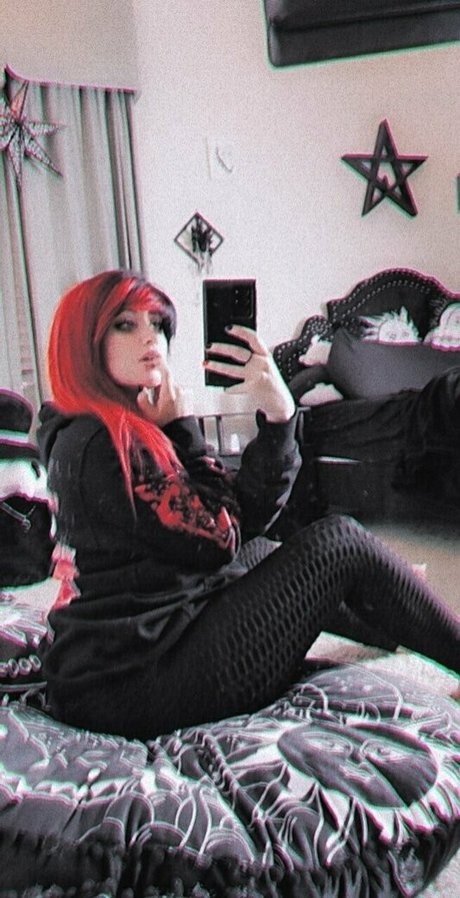 poppycarmine jolie star du porno archive