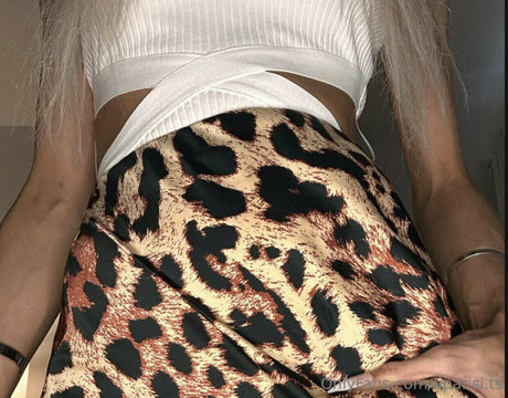 aparisi ts modèle de sexe image