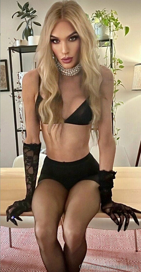 aparisi ts actrice galerie