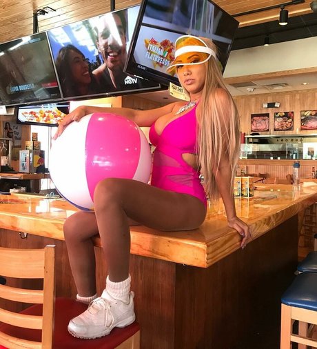 Leila Grey star du porno hd collection