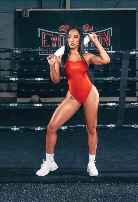 Leila Grey étoile de l'art img