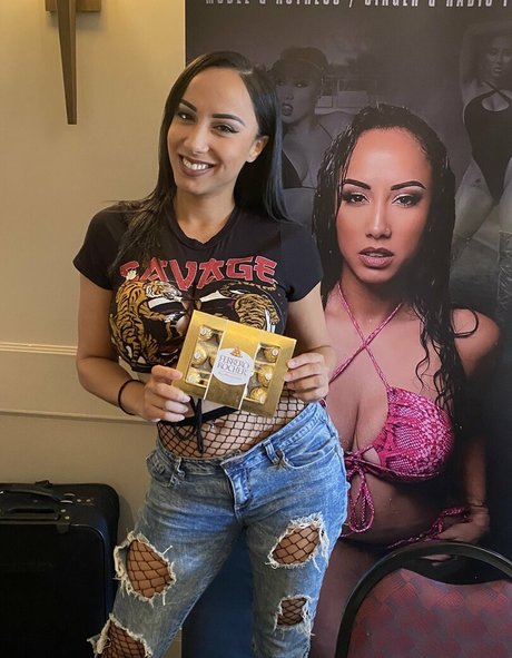 Leila Grey modèle pornographique image