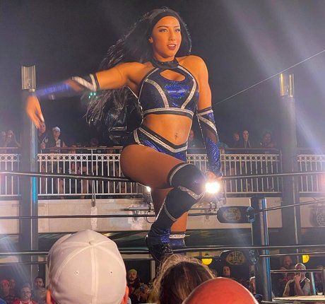 ébène courbée onlyfans porno gratuit galerie