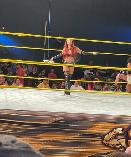 Leila Grey modèle exclusif galerie