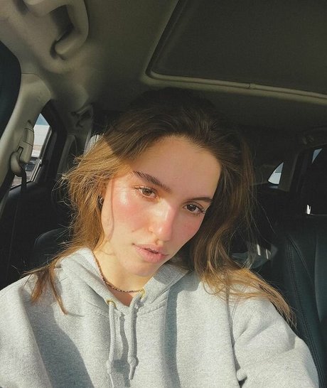 Sylvia Snyders nus de stars du porno galeries