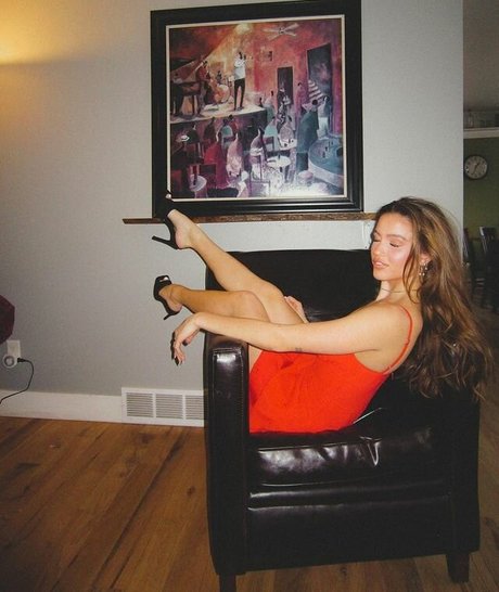 Sylvia Snyders étoile exclusive des photos