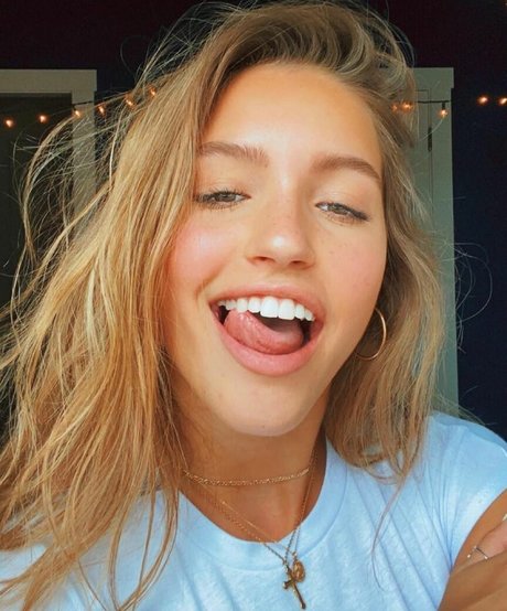 Sylvia Snyders mannequin photos