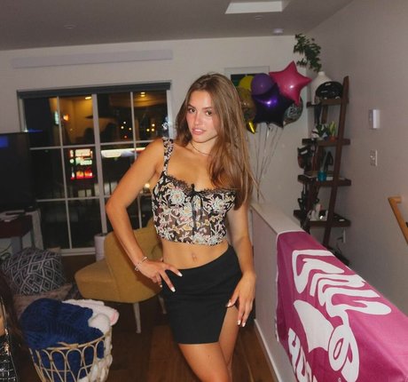 fétichisme des pieds asiatiques onlyfans parfait chaud galerie