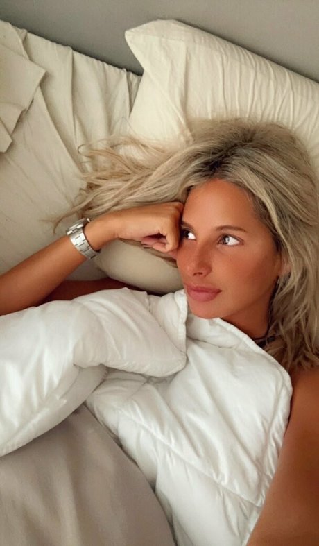 tina ts étoile hd galeries