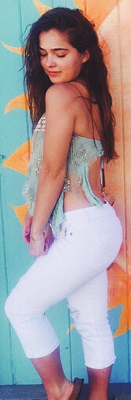 brune petite onlyfans belle sexy photo