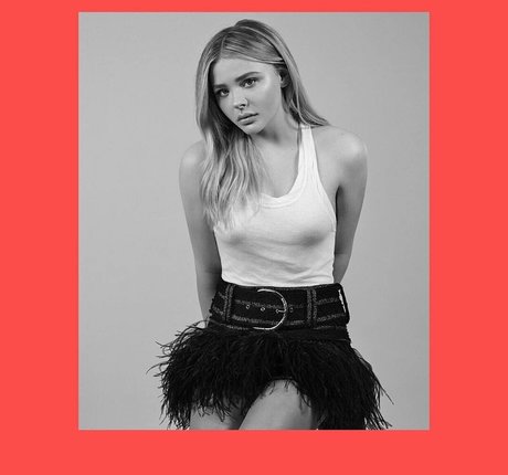 Chloe Grace Moretz star du porno xxx des photos