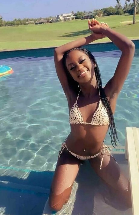 cindygetsnaughty nus étoiles images