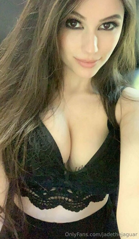 JadetheJaguar actrice adulte image