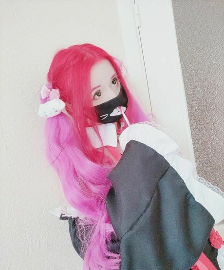 tsundurka modèle xxx photo