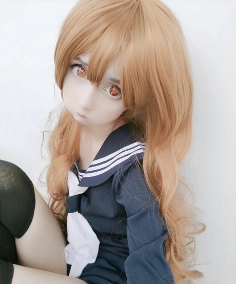 tsundurka star érotique image